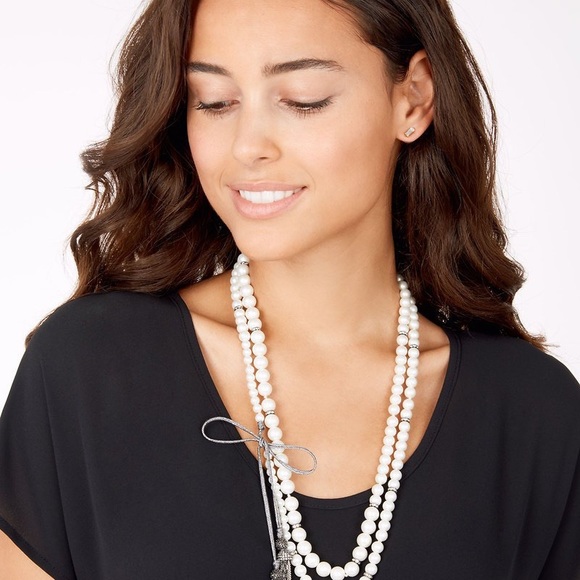 Stella & Dot - Mara Pearl Necklace - Picture 1 of 5